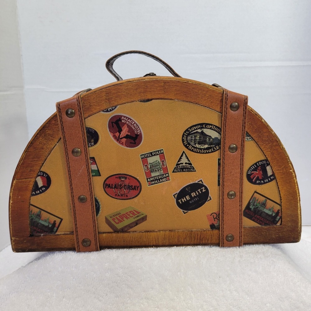 Vtg More Core Division MCD Half Circle Travel Carry Case Purse Box Swing Lock